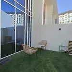 Stylish 1Br Loft Th In Rukan